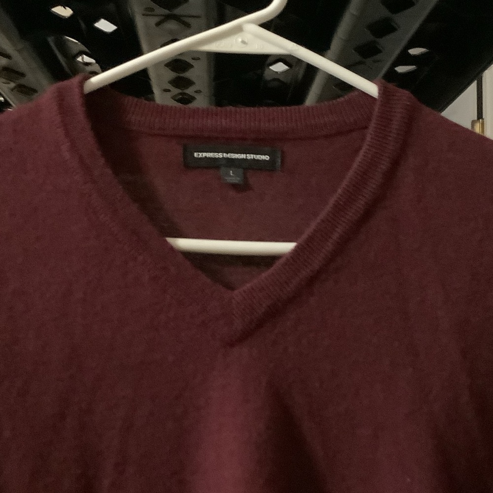 Express Men's‎ Burgundy V-Neck Sweater